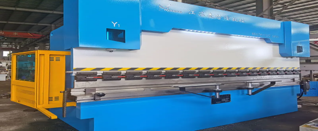 CNC hydraulic press brake machine